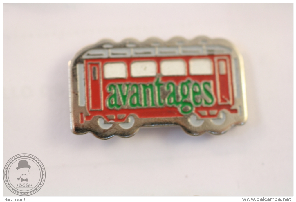 France Advertising Tram/ Tramway Avantages Magazine - Pin Badge #PLS - Transportes