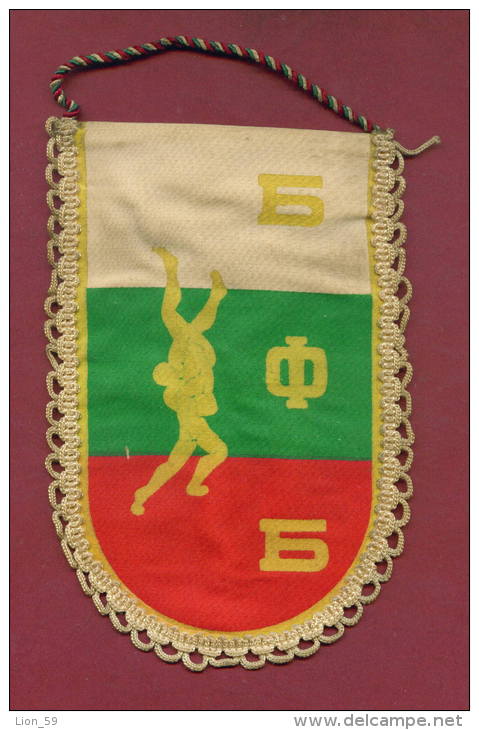 W17  / SPORT - BULGARIAN FEDERATION Wrestling Lutte Ringen  - 10  X 15.5 Cm. Wimpel Fanion Flag Bulgaria Bulgarie - Altri & Non Classificati