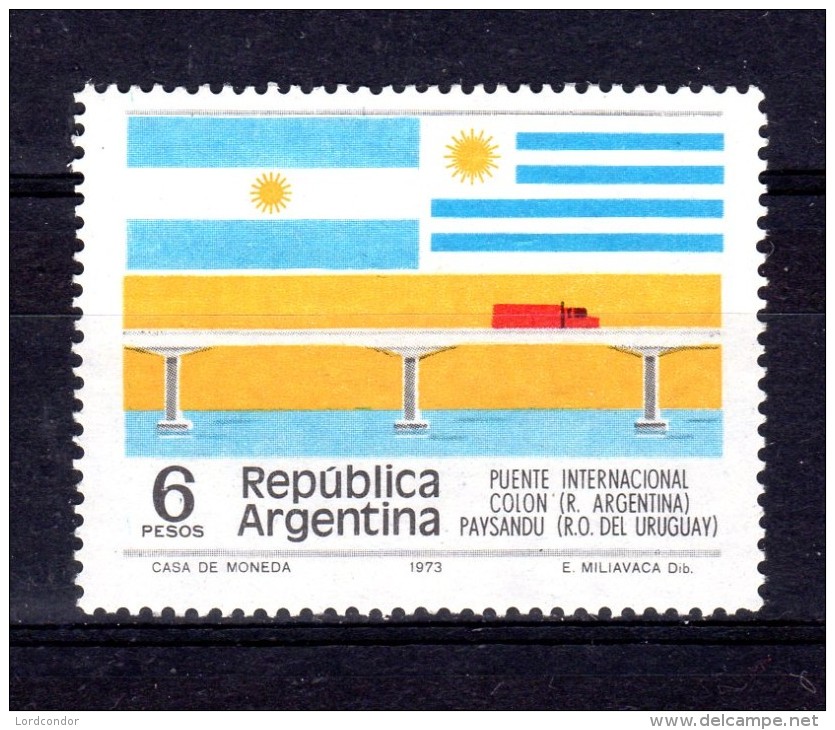 ARGENTINA - 1975 - International Bridge, Flags Of Argentina & Uruguay - Sc 1081 - VF MNH - Ungebraucht