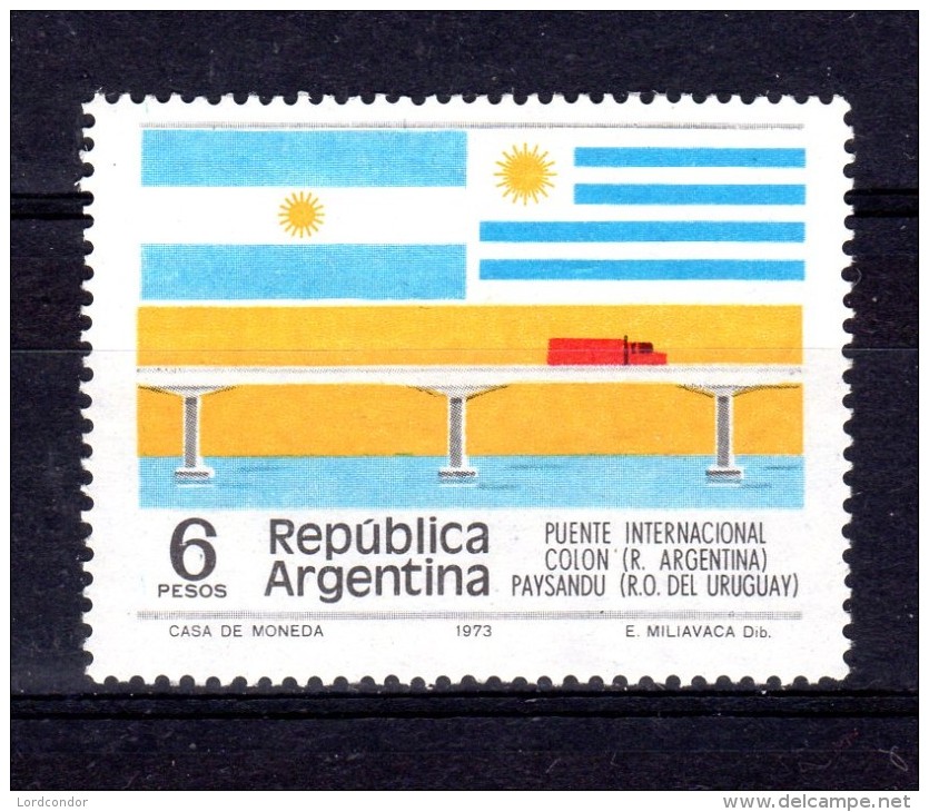 ARGENTINA - 1975 - International Bridge, Flags Of Argentina & Uruguay - Sc 1081 - VF MNH - Neufs