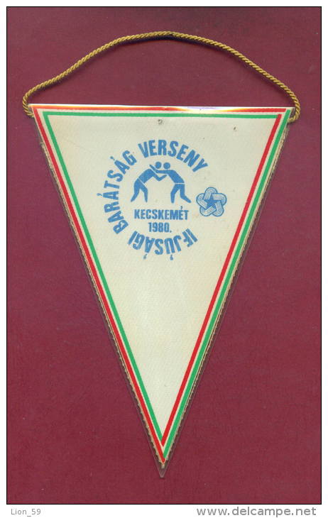 W37  / SPORT - KECSKEMET 1980 Wrestling Lutte Ringen  12.5 X 17 Cm. Wimpel Fanion Flag Hungary Ungarn Hongrie Ungheria - Autres & Non Classés