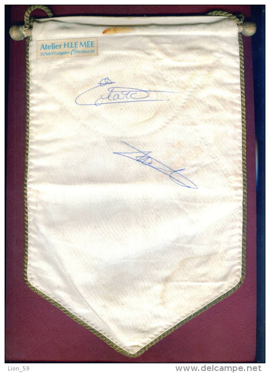 W75 / SPORT Fédération Française De Tennis AUTOGRAPH 17.5 X 27.5 Cm. Wimpel Fanion Flag France Frankreich Francia - Handtekening