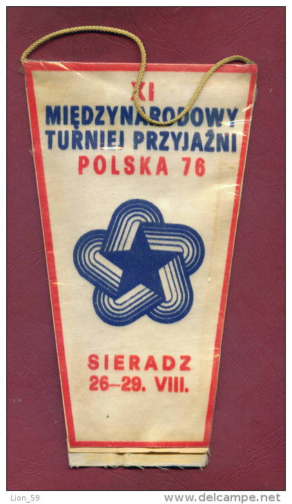 W81 / SPORT - Championship 1976 SIERADZ  Wrestling Lutte Ringen  16 X 20 Cm. Wimpel Fanion Flag Poland Pologne Polen - Other & Unclassified