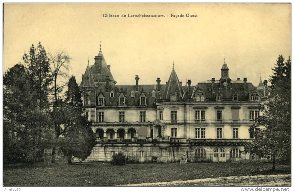 N°33  JJ  CHATEAU DE LAROCHEBEAUCOURT FACADE OUEST - Altri & Non Classificati