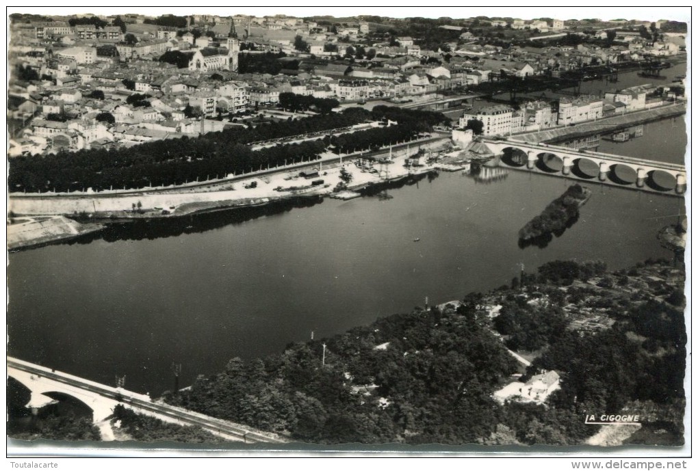 CPSM 42 ROANNE LES PONTS SUR LA LOIRE ET LE CANAL - Roanne