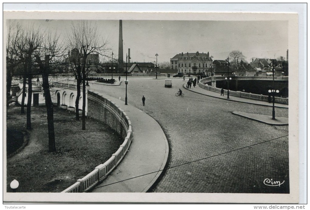 CPSM 42 ROANNE LE NOUVEAU PONT - Roanne