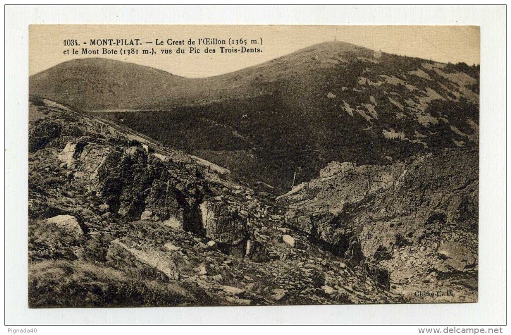 CP , 42 , MONT-PILAT , Le Crest De L'Oeillon Et Le Mont Bote, Vus Du Pic Des Trois-Dents - Mont Pilat