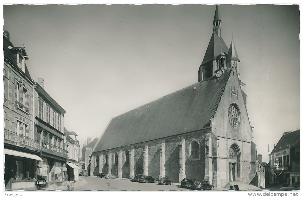 Illiers (eure Et Loir)  L'église - Illiers-Combray