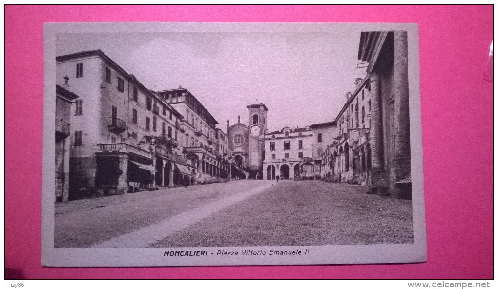 Moncalieri - Piazza Vittorio Emanuele II - Moncalieri