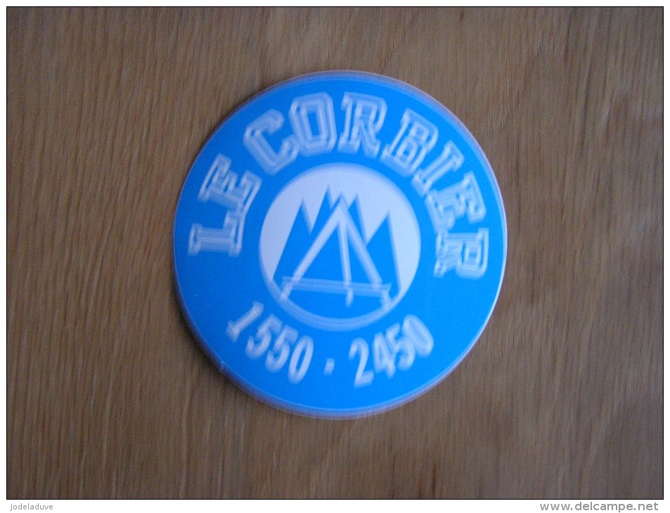 LE CORBIER 1550 2450 Souvenirs Autocollant Sticker Autres Collections - Stickers