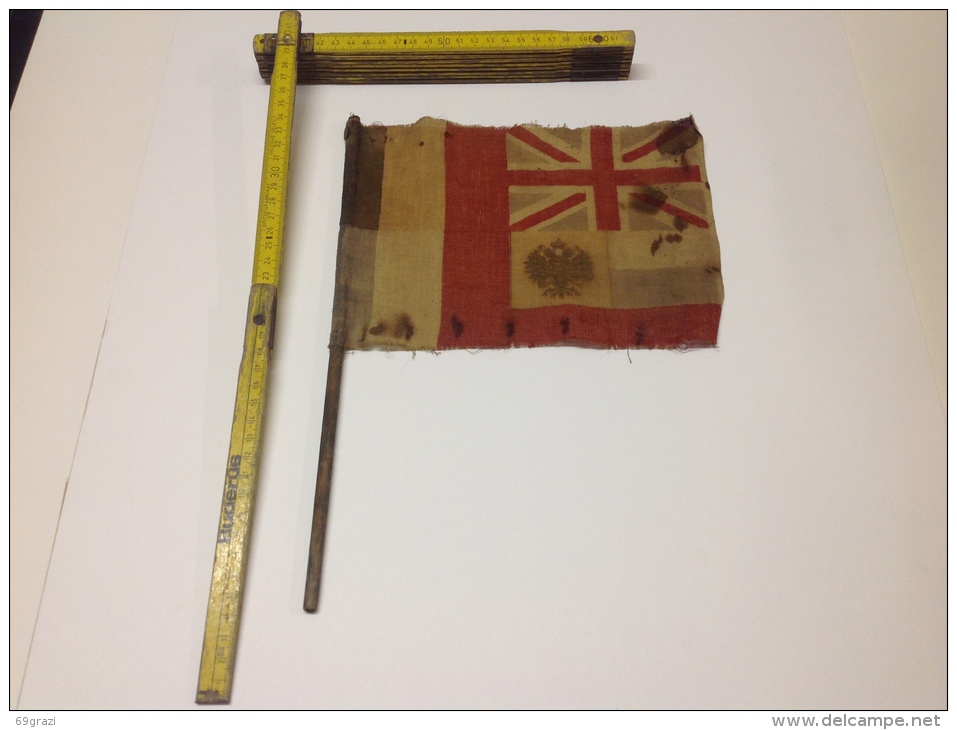 Un Petit Drapeau De La Libération 1914 - 1918 Royaume Uni  Russie  France  Belgique - Flags