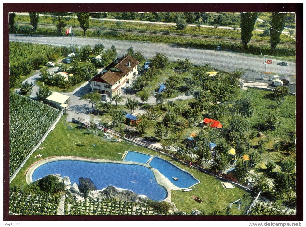 CPM Non écrite Suisse SaINT LEONARD Vue Aérienne Du Camping Et De Sa Piscine - Saint-Léonard