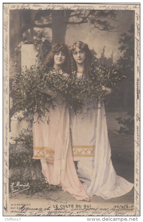 CPA  Actrices ROBINNE Et SPINDLER  Le Culte Du Gui  Photo MANUEL - Artistes