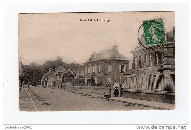 Juin14    2765276    Beaumesnil  Le Bourg - Beaumesnil