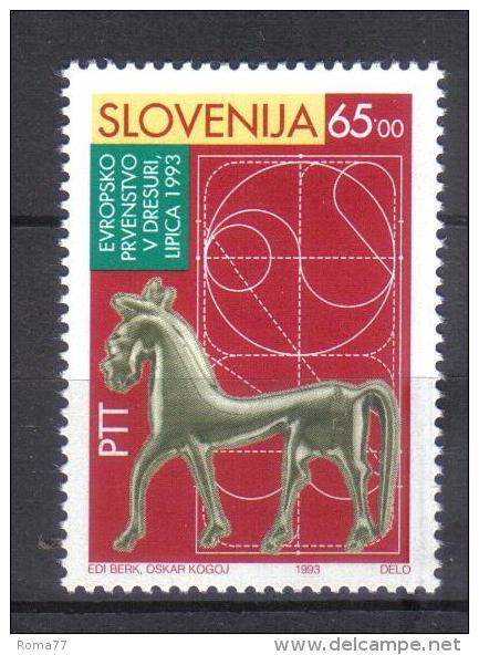 W676 - SLOVENIA , Serie Unificato N. 64 ***  MNH . - Eslovenia