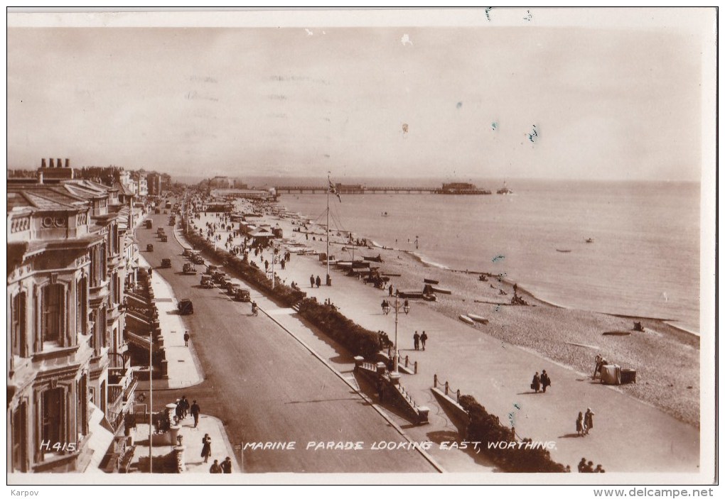 CPA - ANGLETERRE - MARINE PARADE LOOKING EAST WORTHING - Worthing