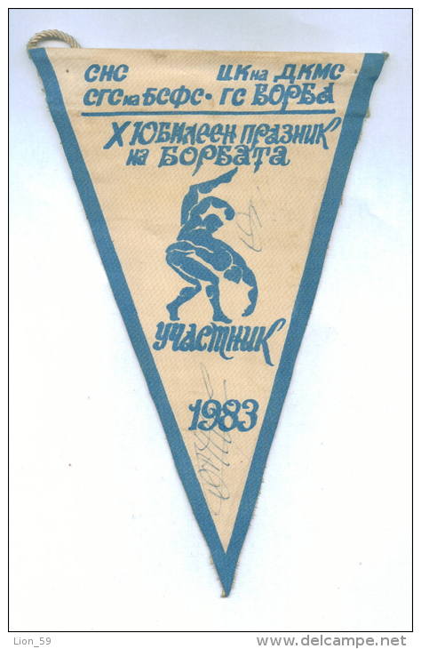 W119 / AUTOGRAPH , 1983 SPORT - DAY Wrestling Lutte Ringen  15.3 X23 Cm. Wimpel Fanion Flag Bulgaria Bulgarie Bulgarien - Handtekening