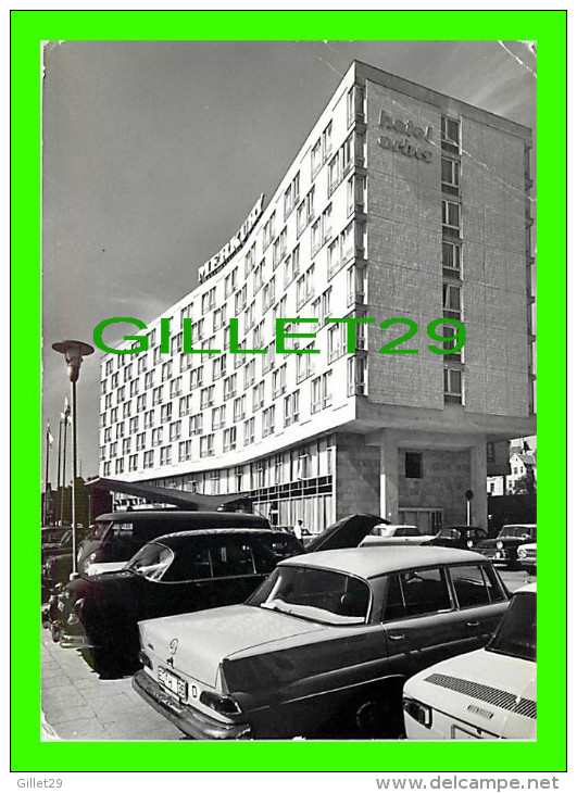 POLOGNE - POZNAN - HOTEL MERKURY - ANIMATED WITH OLD CARS MERCEDES , RENAULT, VOKS - WRITTEN - - Pologne