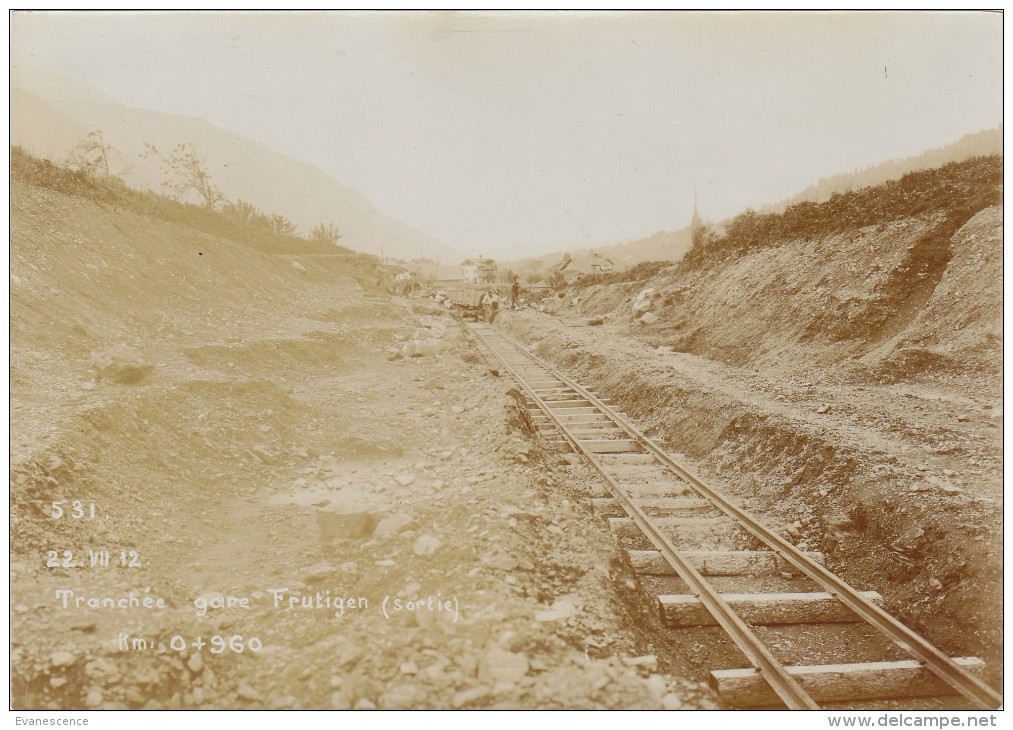 CONSTRUCTION DE LA LIGNE DU  LOTSCHBERG /  TRANCHEE GARE DE FRUTIGEN   ////  REF N° 370 - Frutigen