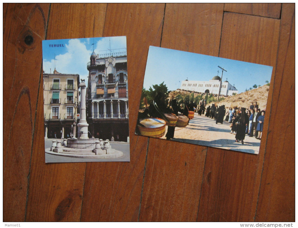 Deux Cartes D'Espagne     Teruel               Place Du Torico       Semaine Sainte  Calvaire - Teruel