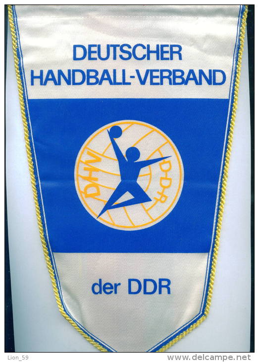 W157 / SPORT - Handball Hand-Ball  Balonmano DHV DDR - 20 X 31.5 Cm.  Wimpel Fanion Flag Deutschland Germany Allemagne - Handbal