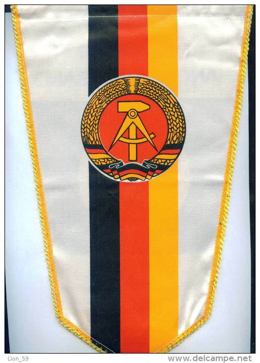 W157 / SPORT - Handball Hand-Ball  Balonmano DHV DDR - 20 X 31.5 Cm.  Wimpel Fanion Flag Deutschland Germany Allemagne - Handbal