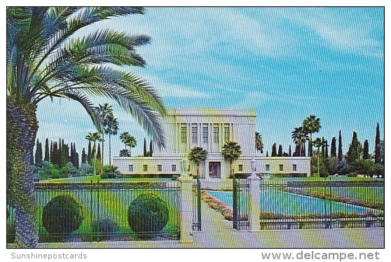 West View Of L D S Mormon Temple Mesa Arizona - Mesa