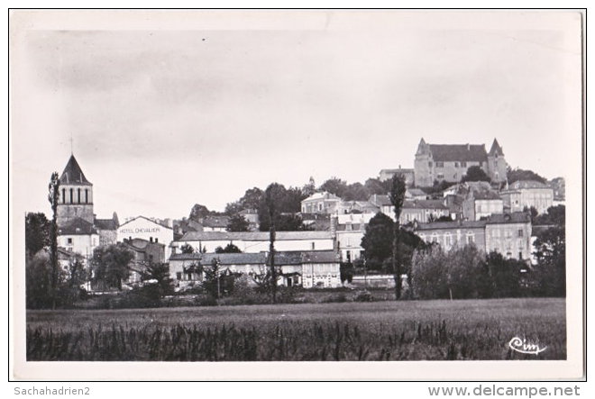 16. Pf. MONTMOREAU. Panorama - Autres & Non Classés