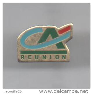 PINS PIN'S  BANQUE CA CREDIT AGRICOLE  14 X 10 MMS METAL REUNION - Bancos