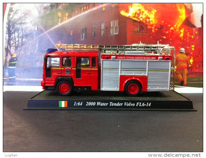 COLLEZIONE CARRI DEI POMPIERI - VIGILI DEL FUOCO DEL  PRADO - IRLANDA 2000 WATER TENER VOLVO FL6-14 SCALA 1:64 - Altri & Non Classificati