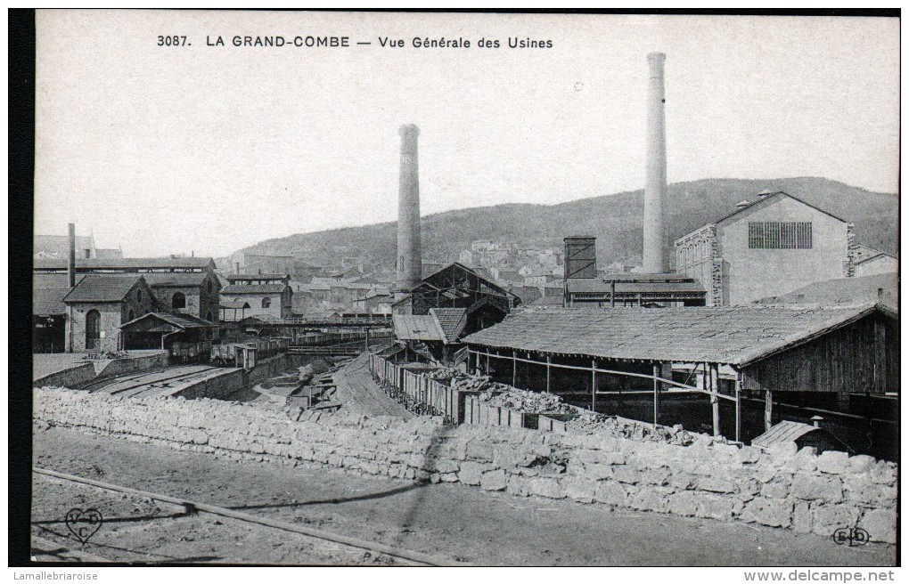 30 - LA GRAND COMBE - Vue Sur Les Usines - La Grand-Combe