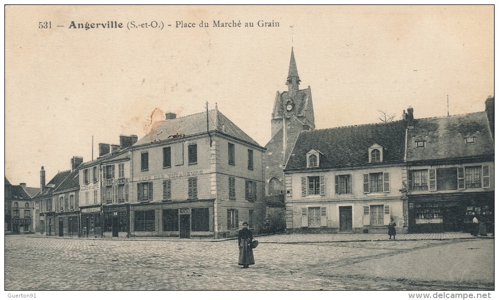 ( CPA 91)  ANGERVILLE  /  Place Du Marché Au Grain  - - Angerville