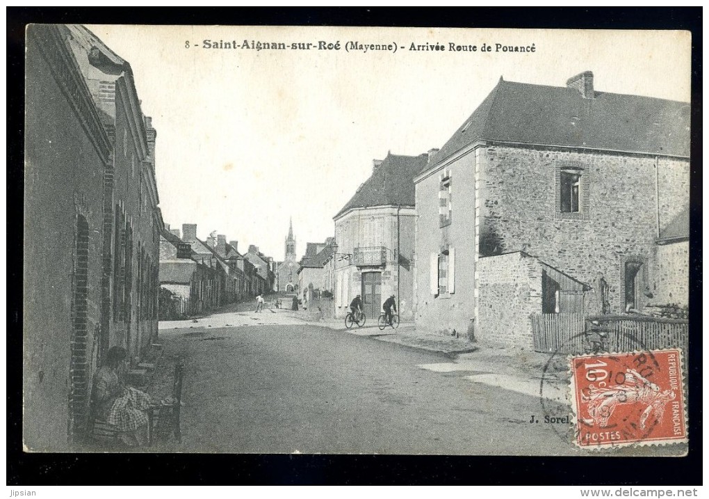 Cpa Du 53  Saint Aignan Sur Roë  Arrivée Route De Pouancé ...........  Château Gontier   TRIS1 - Saint Aignan Sur Rö