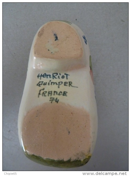 SABOT FAIENCE SIGNE HENRIOT QUIMPER - Quimper/Henriot (FRA)