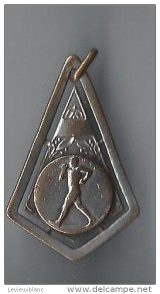 Médaille De Sport/ Marche à Pied/ Champion De La Sarthe /1938       SPO72 - Atletismo