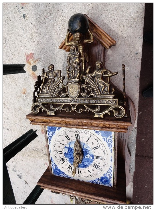 VINTAGE : DUTCH NU ELCK SYN SIN WITH BLUE DELFT TILES - Horloges