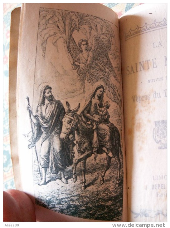 ""  PETIT  LIVRE  COUVERTURE  CUIR - TRANCHE  DOREE  //  LA  SAINTE  MESSE    1920  //  80 Pages  "" - Religion & Esotericism