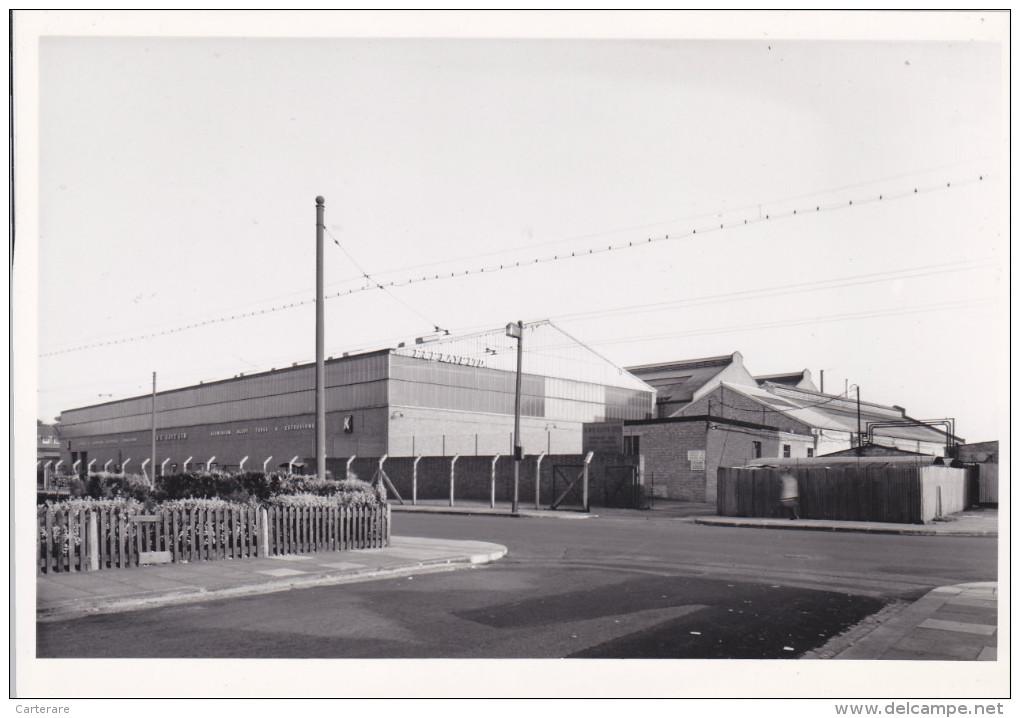 FACTORIES AT PONDERS END,angleterre,métier Industriel,,usine Aluminium Foundry,photo De Cook Hertford,rare,kaye - Hertfordshire