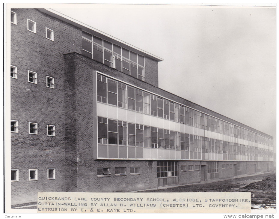 ANGLETERRE,quicksands Lane County Secondary School,aldrige,staffordsh Ire,curtain-walling By Allan H ,chester,kaye,rare - Autres & Non Classés