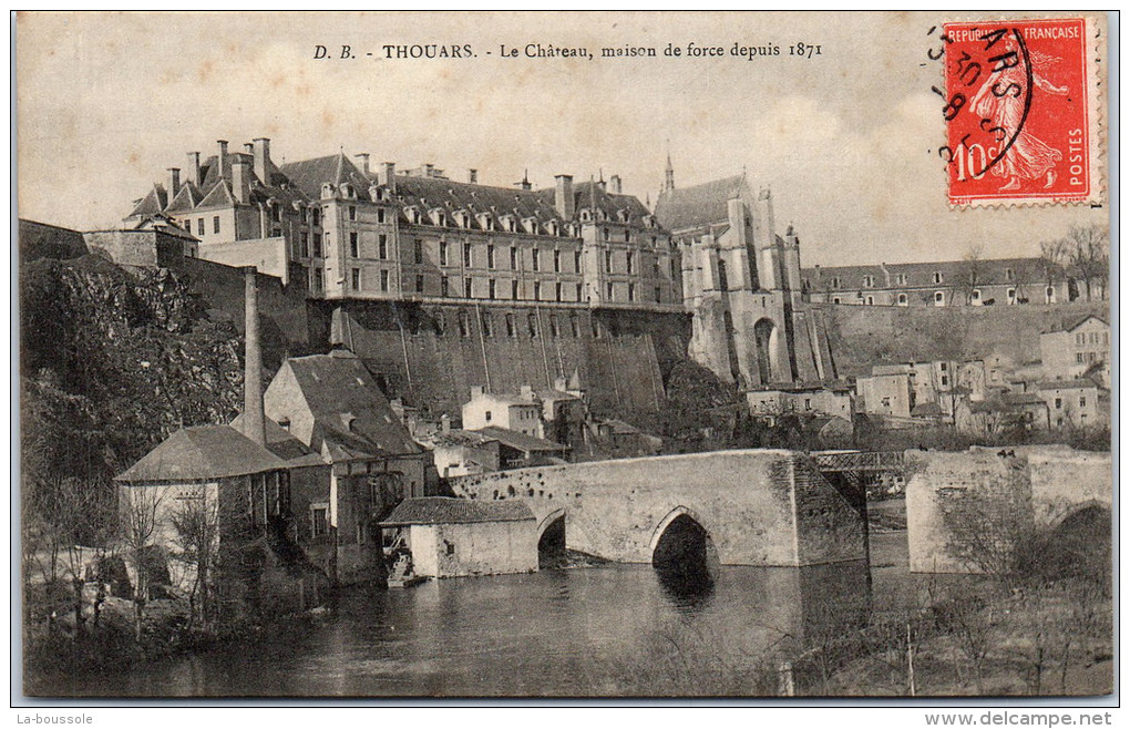 79 THOUARS - Vue Du Château - Thouars