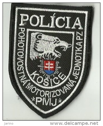 Police Slovaque - Slovakia, écussons Tissu-Patches, Unité Motorisée Mode Veille PZ Košice, SWAT - RIOT Unit - Police & Gendarmerie
