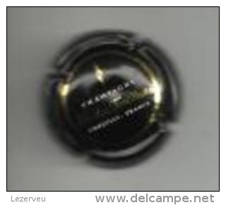 CAPSULE MUSELET CHAMPAGNE  NICOLAS FEUILLATTE CHOUILLY FRANCE (blanc Et Or Sur Noir Contour Noir) - Feuillate