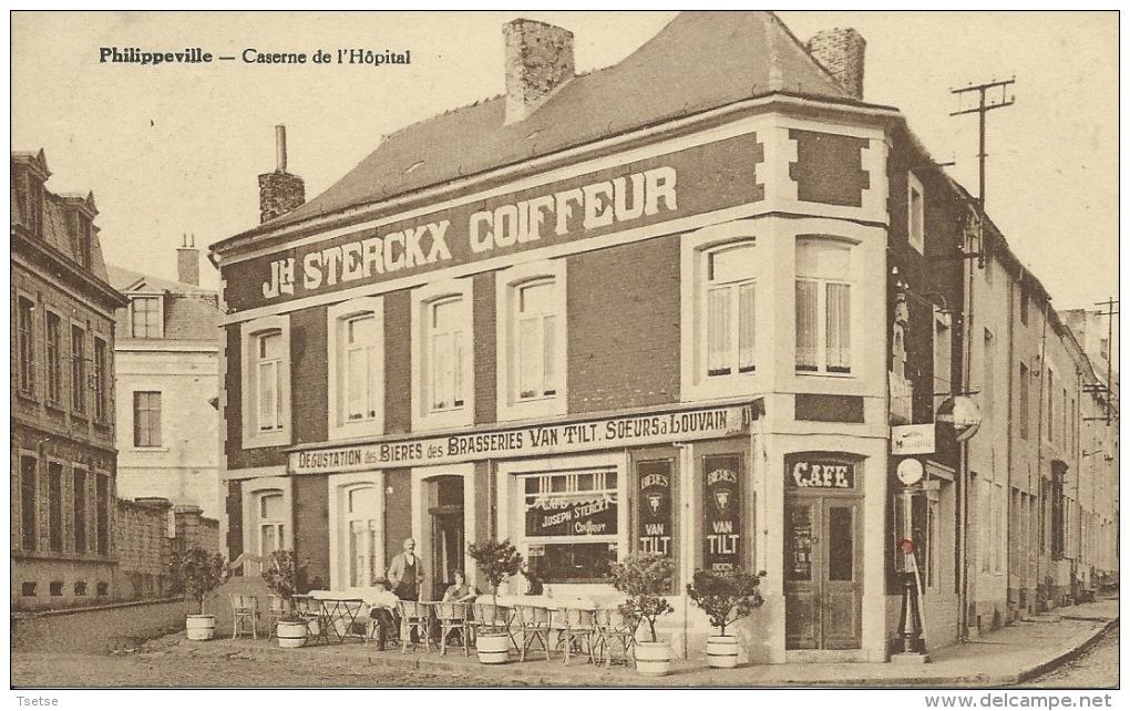 Philippeville - Caserne De L'Hôpital - Façade Du Café Joseph Sterckx -1933 ( Voir Verso ) - Philippeville