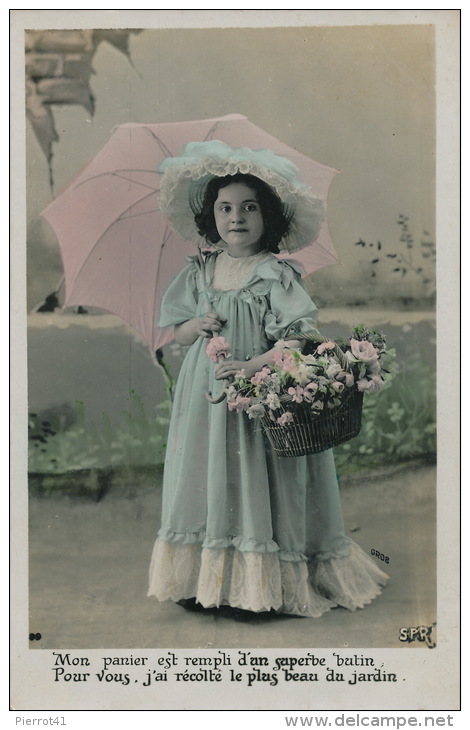 ENFANTS - LITTLE GIRL - MAEDCHEN - Jolie Carte Fantaisie Portrait Fillette Avec Chapeau Ombrelle Et Fleurs - Abbildungen