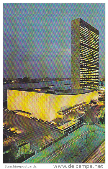 New York City United Nations Building At Night - Otros Monumentos Y Edificios