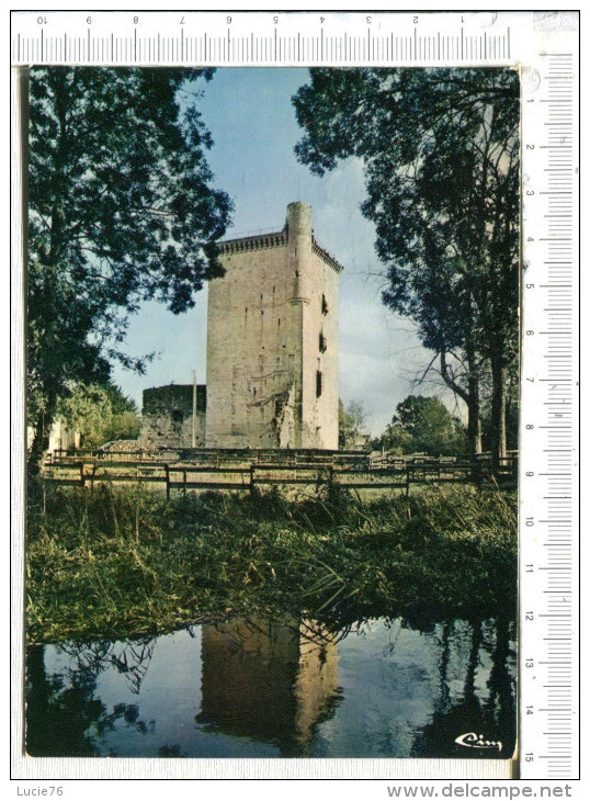 LESPARRE  MEDOC  -   La Tour D Honneur - Lesparre Medoc