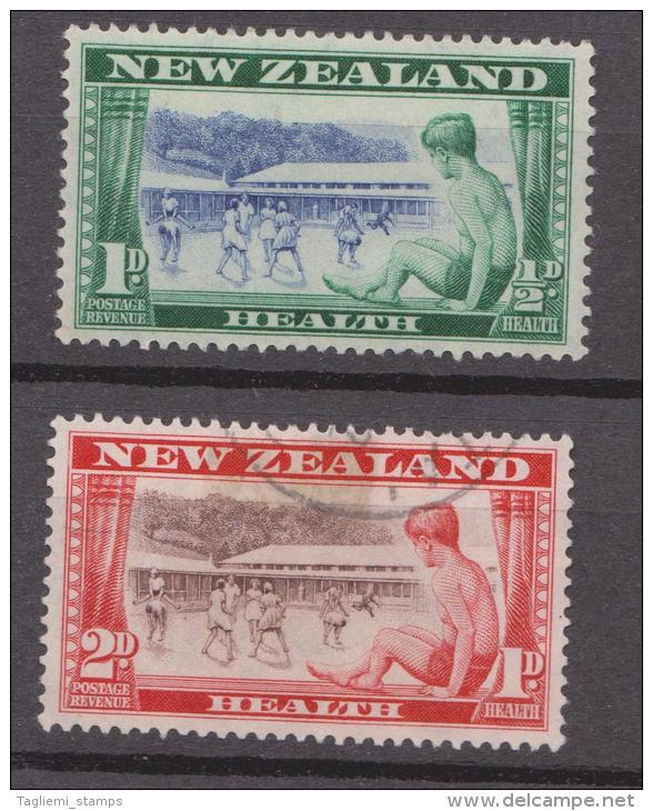 New Zealand, 1948, Health, SG 696 - 697, Mint Hinged - Unused Stamps