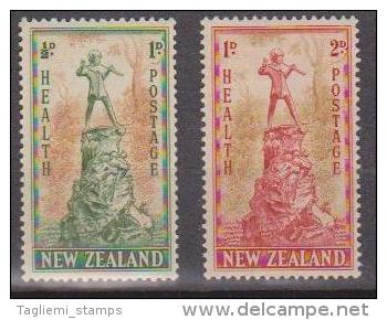 New Zealand, 1945, Health, SG 665 - 666, Mint Hinged - Neufs