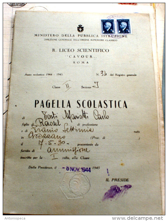 ITALIA REGNO 1944, PAGELLA SCOLASTICA CON 2 MARCHE DA BOLLO - Diplome Und Schulzeugnisse