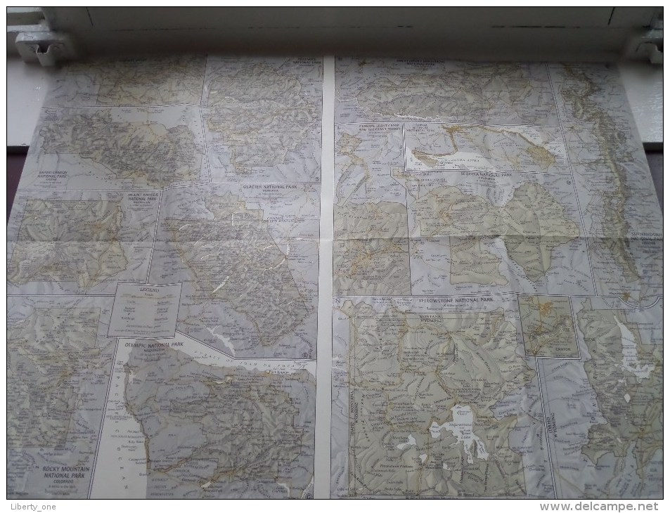 NATIONAL PARKS US/CANADA ( Atlas Plate 13 National Geographic ) Scale : 7,603,200 Or 120 Miles To The Inch / Anno 1958 ! - Mundo